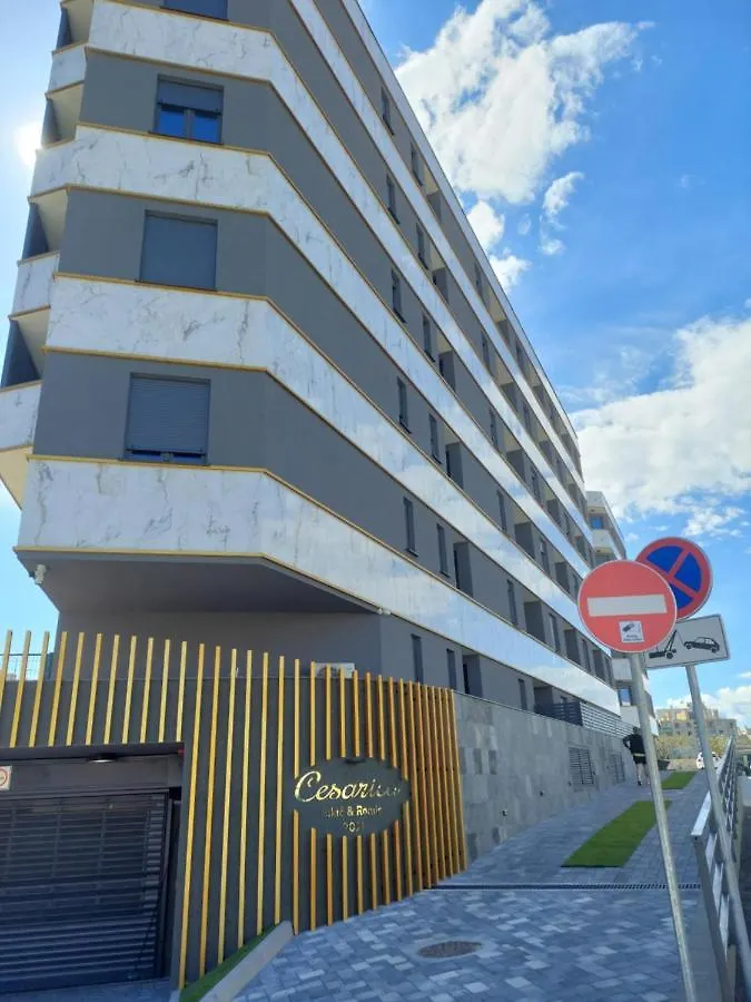 Apartment Paola With Free Private Parking Place Split